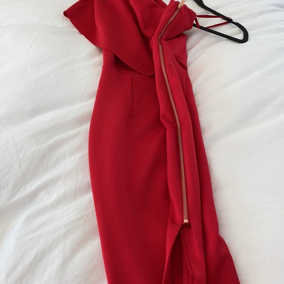 Red Scuba One Shoulder Dress - Picture 4 of 9
